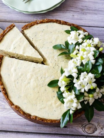 Vegan Passionfruit Cheesecake