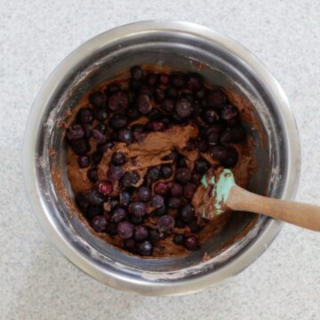 Process shot: add blueberries
