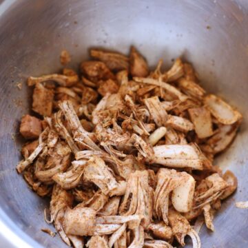 Instructions: cover jackfruit with spices